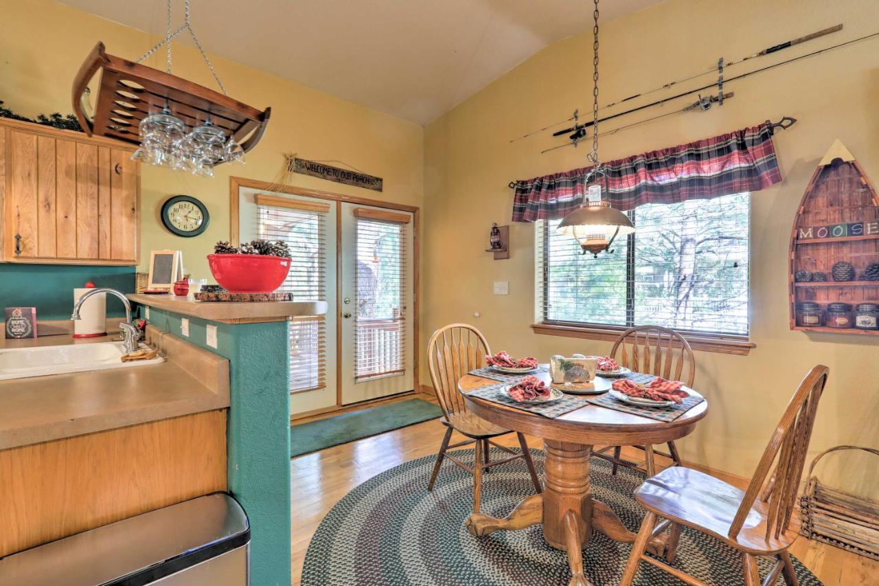 Rustic Cabin With Deck About 4 Mi To Old Town Flagstaff! Exterior foto