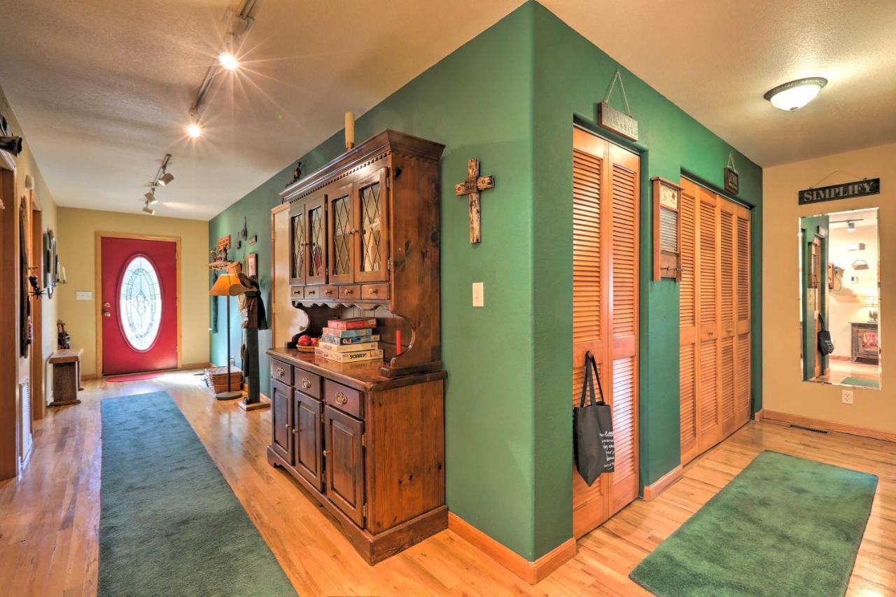 Rustic Cabin With Deck About 4 Mi To Old Town Flagstaff! Exterior foto